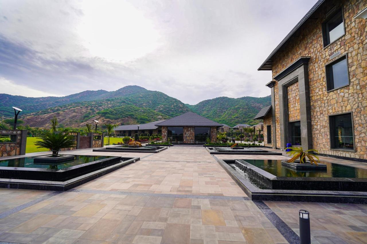 Pushkara Resort And Spa Ngoại thất bức ảnh