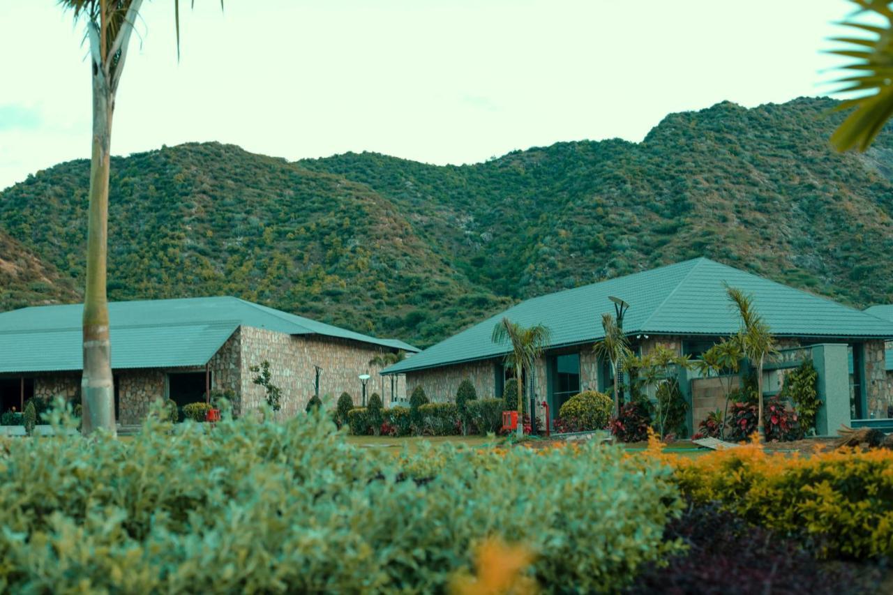 Pushkara Resort And Spa Ngoại thất bức ảnh